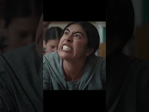 Cuando su maestra la golpeó muy fuerte #shorts #peliculas #series #cine
