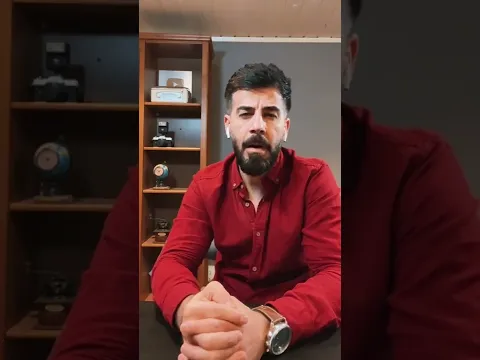 صاحب فيديو ولك انت ياهو يتعرض للضرب والاهانة!