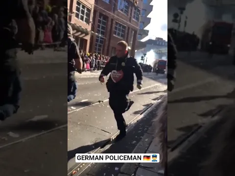 HAKKEN POLICEMAN 😅👮‍♂️🇩🇪 #uptempo #hakken #police #festival #frenchcore #hardstyle #gabber #shorts