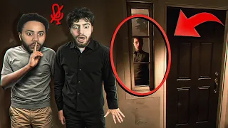 CE STALKER s'est fait passé pour notre VOISIN... (Jeu d'horreur TERRIFIANT avec Nico)