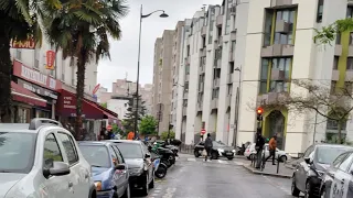 Le ciel est bleu, parfois brumeux, c'est la France