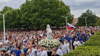 Medjugorje, 43° Anniversario delle Apparizioni - La Madonna in Processione