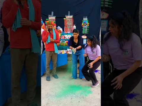 Holi me kisko milega sone 🤑 ka sikka #holi #holi_jukebox #holi_song #funnychallenge #funnypranks