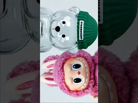 No one noticed this about the viral Starbucks bear cup 🤫🐻