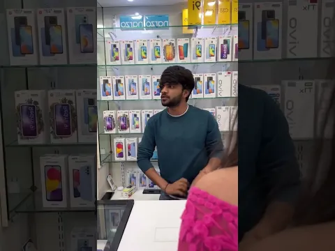 Sasta phone mil gaya 🤣😂 #explore #comedyshorts #funny #shortsvideo #foryou #youtubeshorts
