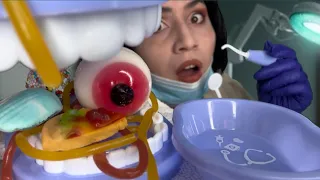 Asmr - Dentista maluca doces no dente