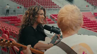 Tori Kelly, Ed Sheeran - "I Was Made for Loving You" (Live from Stuttgart)
