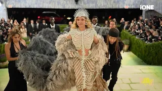 Beyoncé Returns to the Met Gala After 10 Years | Rihanna, Cardi B & More Red Carpet Moments