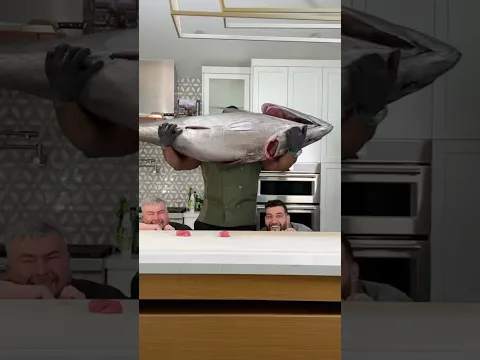 Tuna DAMMIT! ​⁠@albert_cancook ​⁠@patrickzeinali #sushi #fish #recipe #cooking #foodie #japan