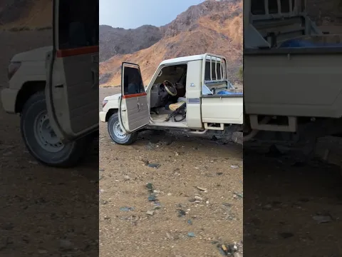 السيل قادم بإتجاه الشاص وراعي الشاص ولا هامه اصلاً #الجنوب_الليبي #الشاص