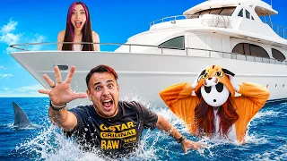 NOS MUDAMOS A UN BARCO CON MANDARINA Y DANI