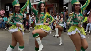 Bastoneras Ecuatorianas 😍❤️✅💚Banda Musical Amazonas #bastoneras #desfile #baile #viralshort