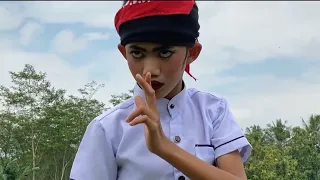 pertarungan entul
