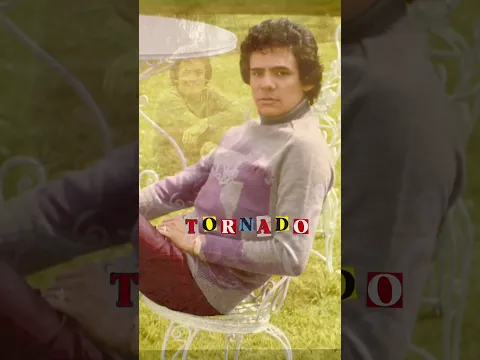 Dicen que los volcanes se apagan, pero con la voz de José José siempre vuelven a encenderse 🌋.