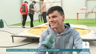 Patru tineri din Capitală au pregătit cea mai mare pizza din ţară