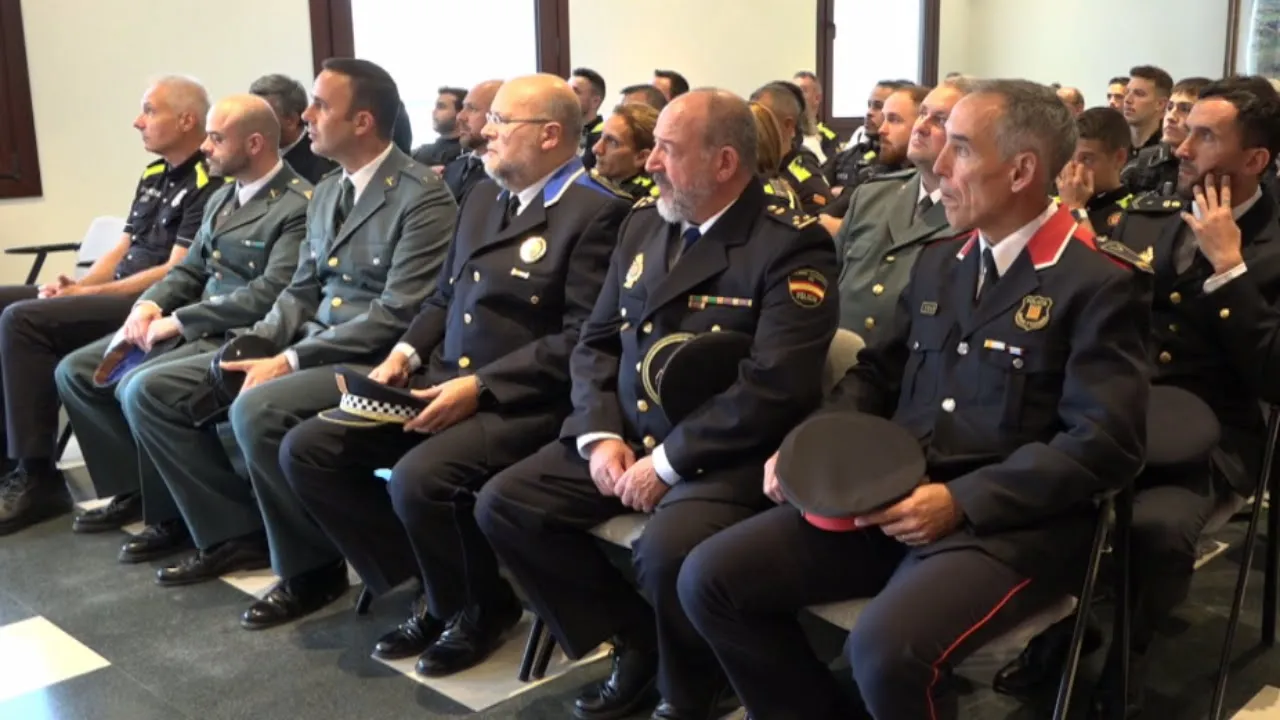 La Policia Local de Manlleu celebra el dia del seu patró