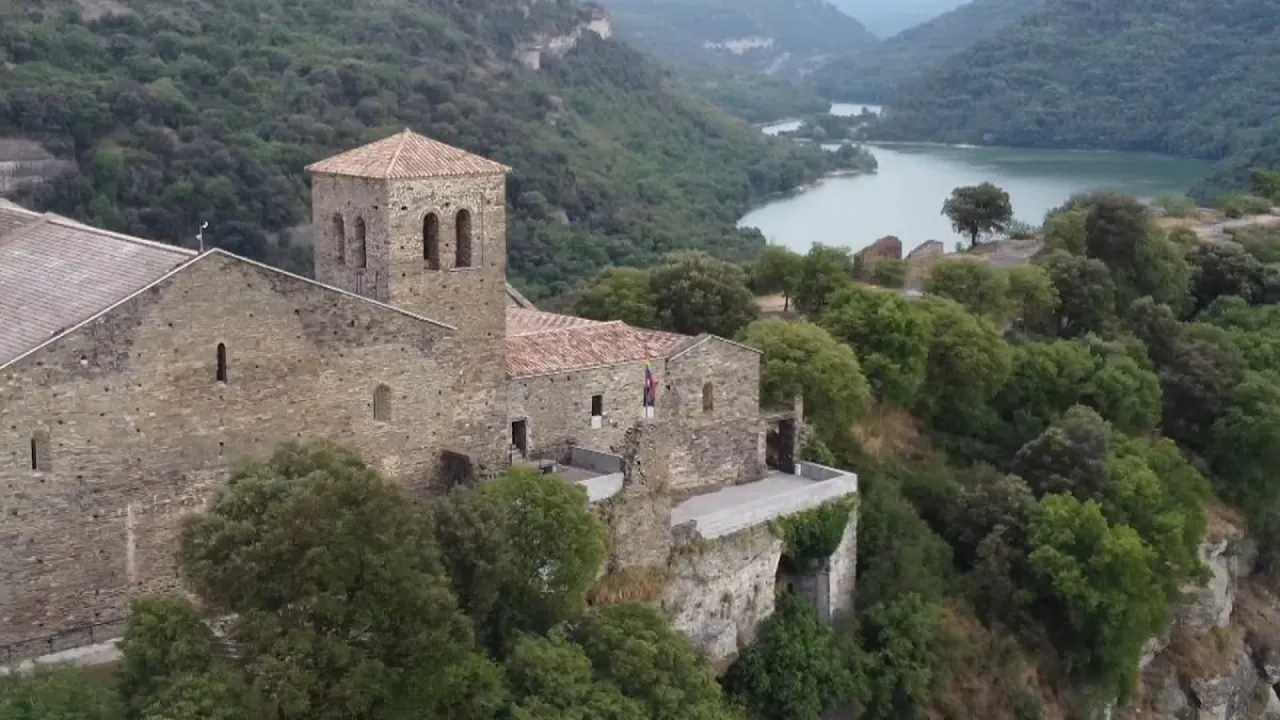 Acord per salvar Sant Pere de Casserres