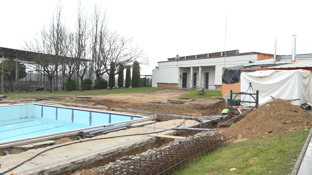 Les obres de millora de la piscina de Les Masies de Voltregà acabaran abans de l’estiu