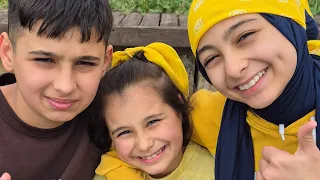 DUYGU KARDEŞLER Patlamayan top ile deney yapıyor😅🥴🐒