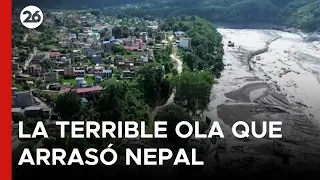 🌊 NEPAL | La impresionante ola que apareció de repente y arrasó con todo