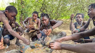 WILD BABOON, MONKEYS MEAT!! recipes by Hadzabe tribe people in the wild kitchen