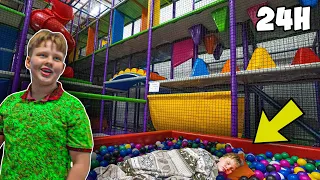 NOC w PARKU TRAMPOLIN z EKIPĄ! 🔥 FINAŁ - Ferie u JUSTKA