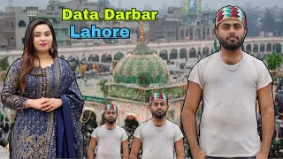 Data DarBar Lahore | Going To Public Place At Data DarBar Lahore | Pubilc Ka Pyar | Shahzaib Mughal