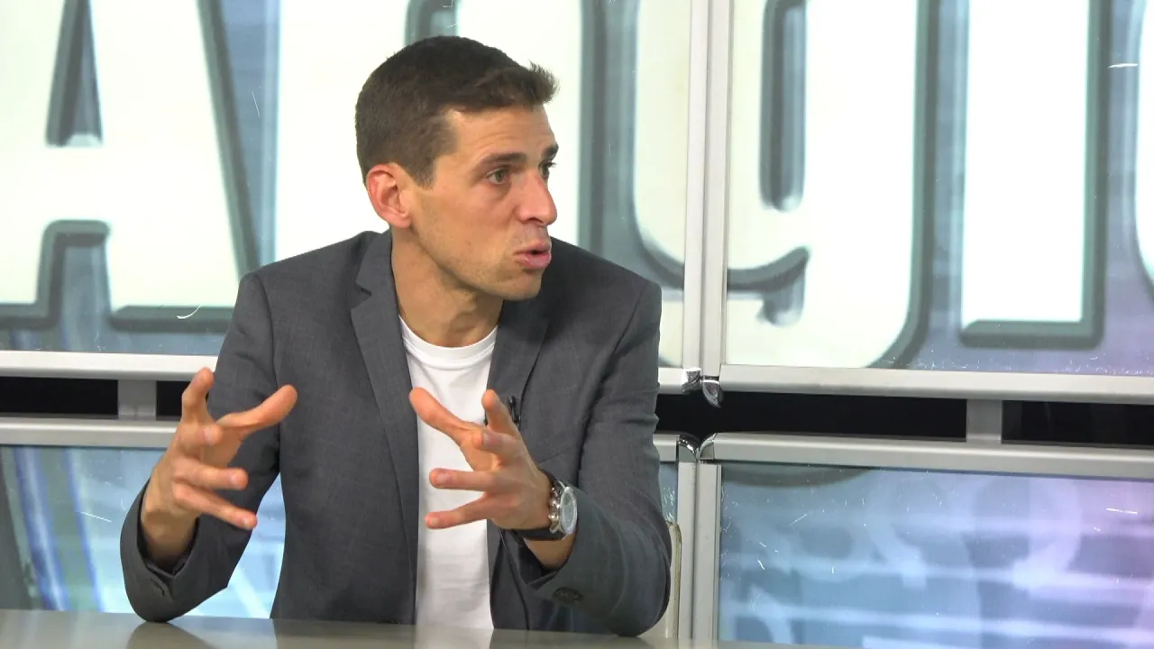 Angle Obert – Pol Barnils