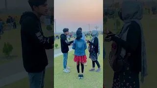 একাধিক প্রেম করে ফেঁসে গেল তারপর কি হল দেখুন