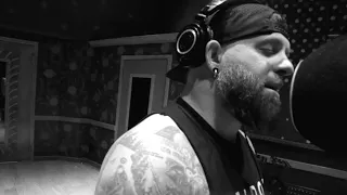 Brantley Gilbert - F****D ME UP (Studio Performance Video)