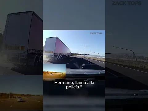"Furia al Volante: Conductor Persigue Rápidamente a un Mercedes en Electrizante Persecución"