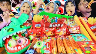 GUMMY JELLY PARTY! EYEBALLS gummy, COLA gummy, FRIES gummy, Puzzle, Hamburger [FAMILY MUKBANG]