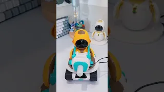 Unboxing the Eilik Panxer Robot: The Cutest Combat Companion