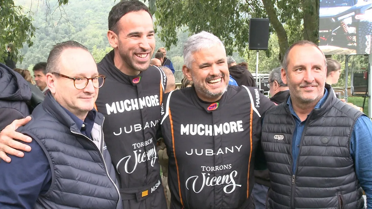 Nandu Jubany presenta l’equip per anar al Dakar, aquesta vegada, sobre quatre rodes