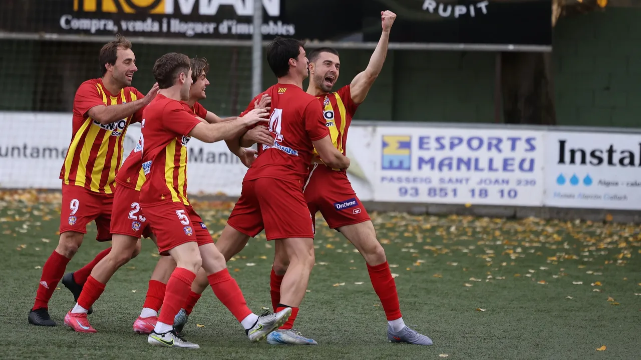 El bon partit del Manlleu no serveix per endur-se els tres punts contra el Castelldefels