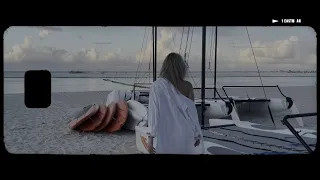 LA CANADIENSE - OCHOA (Official Video)
