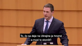 M. Uhrík v Bruseli pripomenul americké vojny. Liberáli spustili na neho lynč