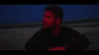 Robert Bilbilov - Luda si na miren nacin (OfficialMusicVideo)