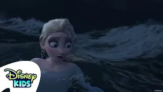 Elsa incontra il potente Nokk! ❄️🌊 | Frozen 2 | @DisneyKidsIT