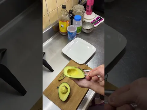 how REAL MAN deal with avocados 🥑