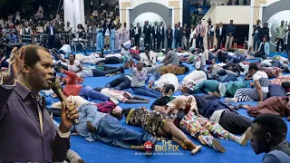 An Intense Anointing of the Holy Ghost Falls Among the People | Pastor Robert Kayanja