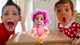 Nastya pretend play with funny big Baby Doll Настя и веселая история про ее большого пупсика