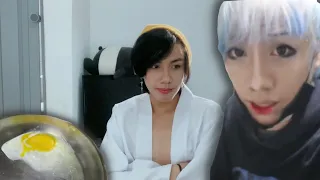 Otaku fritando um ovo vergonha alheia !