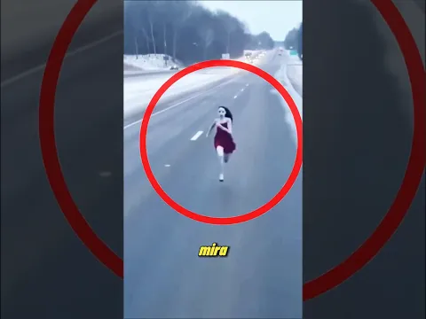 Si esta mujer te persigue ¡huye inmediatamente!😱