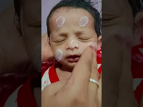 मां👶 ने कैसे की बेबी स्किन केयर? देखिए पूरा स्टेप बाय स्टेप#shortsviral #newborncare #newborn #