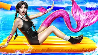 ¡Cómo Convertirse en Sirena en un Parque Acuático! ¡La Transformación de Merlina Addams!
