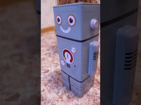 У НЮШИ НОВАЯ КОПИЛКА #cat