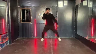Aye meri Natkhati college ki Ladkiyon//bollywood dance tutorial/ अब घर पर ही ये डाँस सीखे