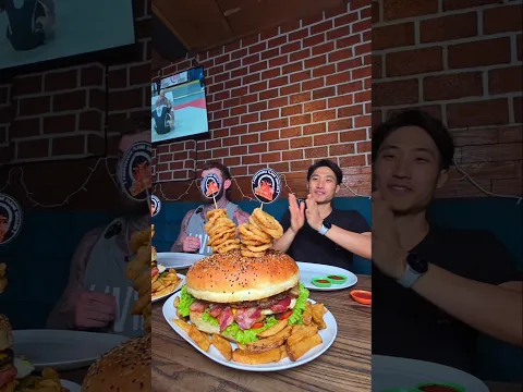 8LBS Undefeated Burger Challenge in Bali! #foodchallenge