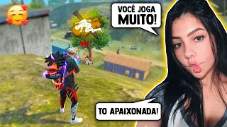 IMPRESSIONEI UMA GAROTA ALEATÓRIA E ELA ME PEDIU EM NAMORO? 😍❤️
